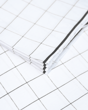 Load image into Gallery viewer, Wizar Al Bahaar (100% Cotton) White Checks - W01