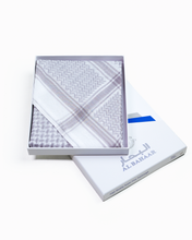 Load image into Gallery viewer, Shemagh Al Bahaar (Box) HQ06