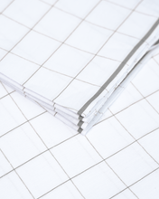 Load image into Gallery viewer, Wizar Al Bahaar (100% Cotton) White Checks - W01
