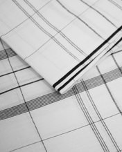 Load image into Gallery viewer, Wizar Al Bahaar (100% Cotton) White Checks - W05
